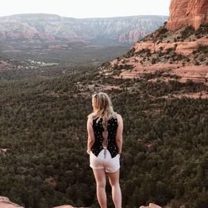 Meet your Posher, Lilly